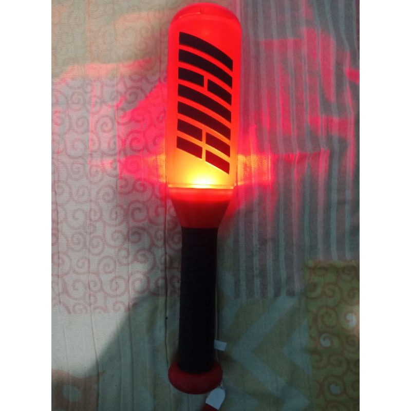 KONBAT Japan ver iKON