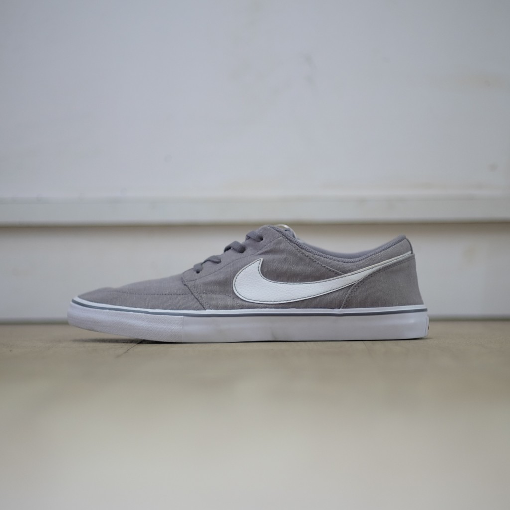 nike sb portmore white