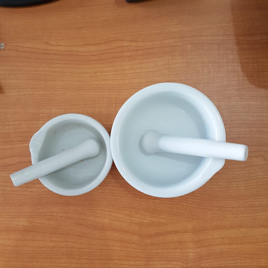 MORTAR . PENUMBUK OBAT . MORTIR ALU . TEMPAT MENGGILING OBAT . PEMBUAT PUYER . PENGGERUS OBAT