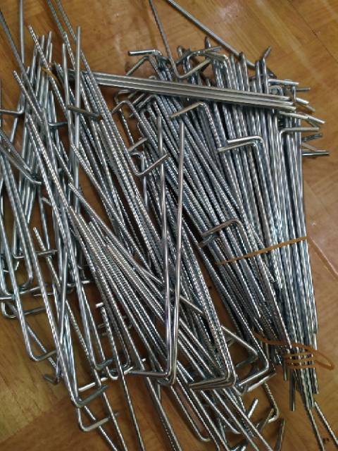 Pasak tenda atau patok tenda stainless