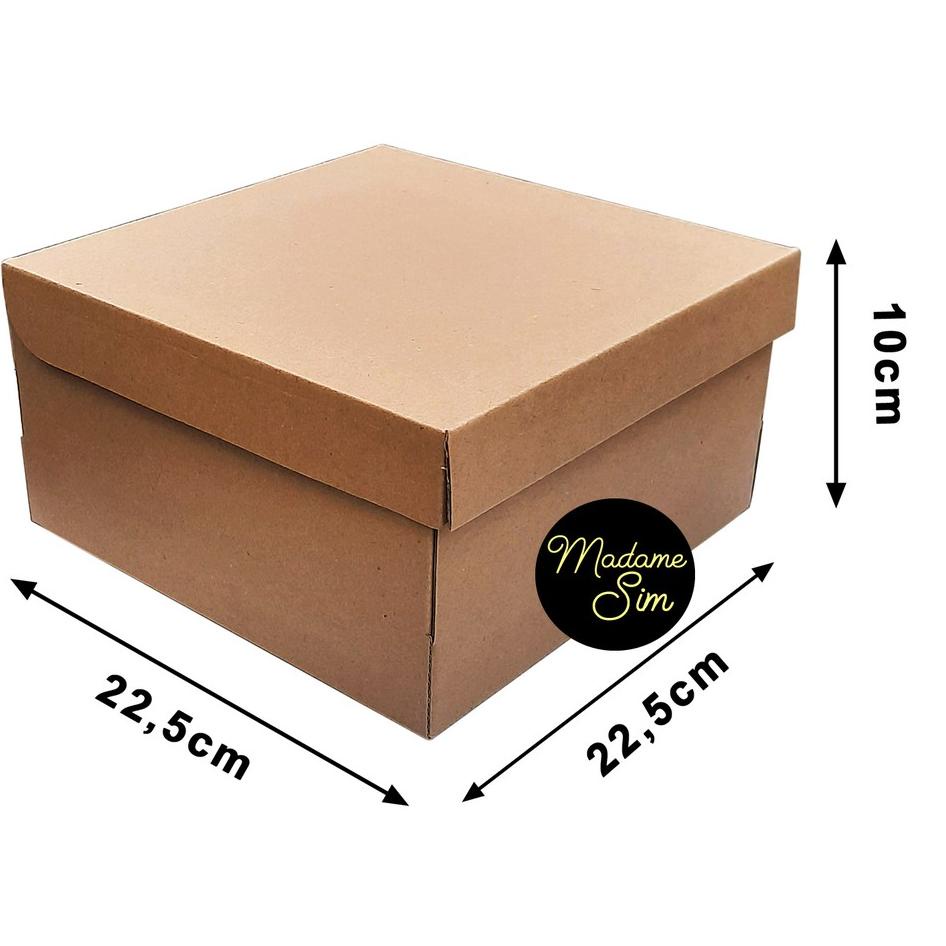 

KOTAK KUE - CAKE BOX 22 x 22 x 10 CM - COKLAT (ISI 10 PCS)