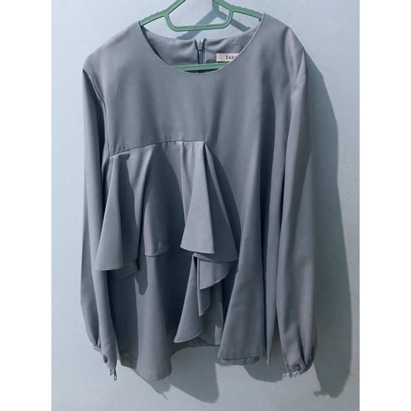 Preloved baju muslim, baju bekas, pakaian wanita, atasan wanita