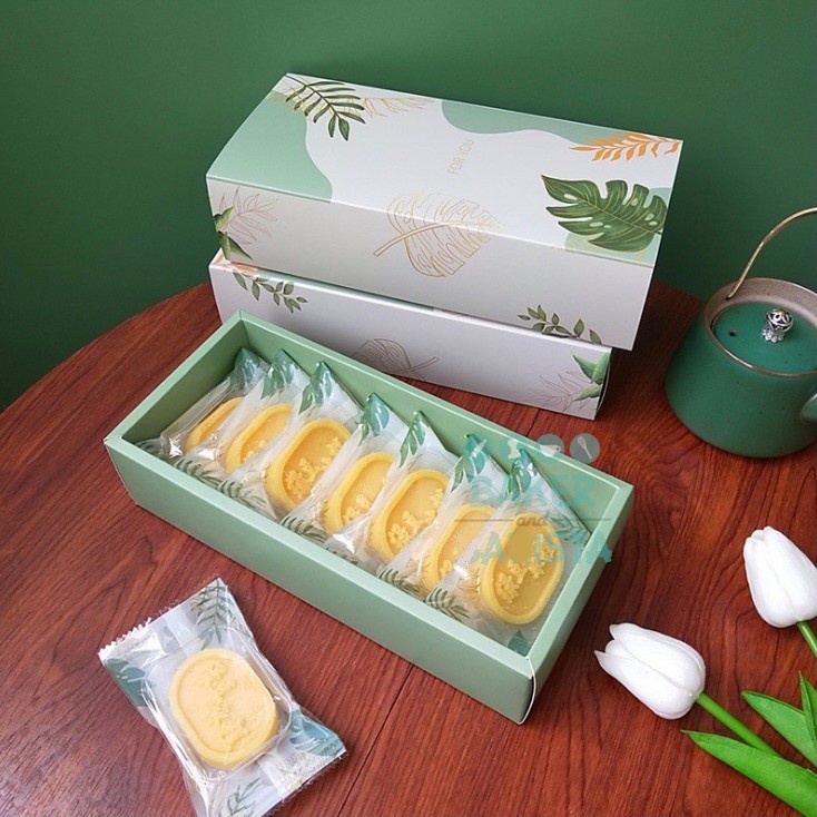 

Box Mooncake Kotak Kue Roti Green Sleeve Kardus Kemasan Makanan Hampers Food Packaging 22,5x9,5x6cm
