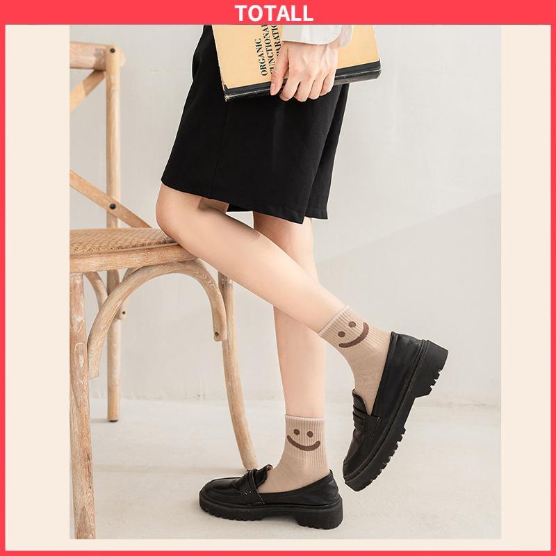 COD Kaus Kaki Wanita Mid-tube Cute Smiley College Style Kaus Kaki Trendi Musim Gugur Musim Dingin Musim Semi Musim Panas-Totall