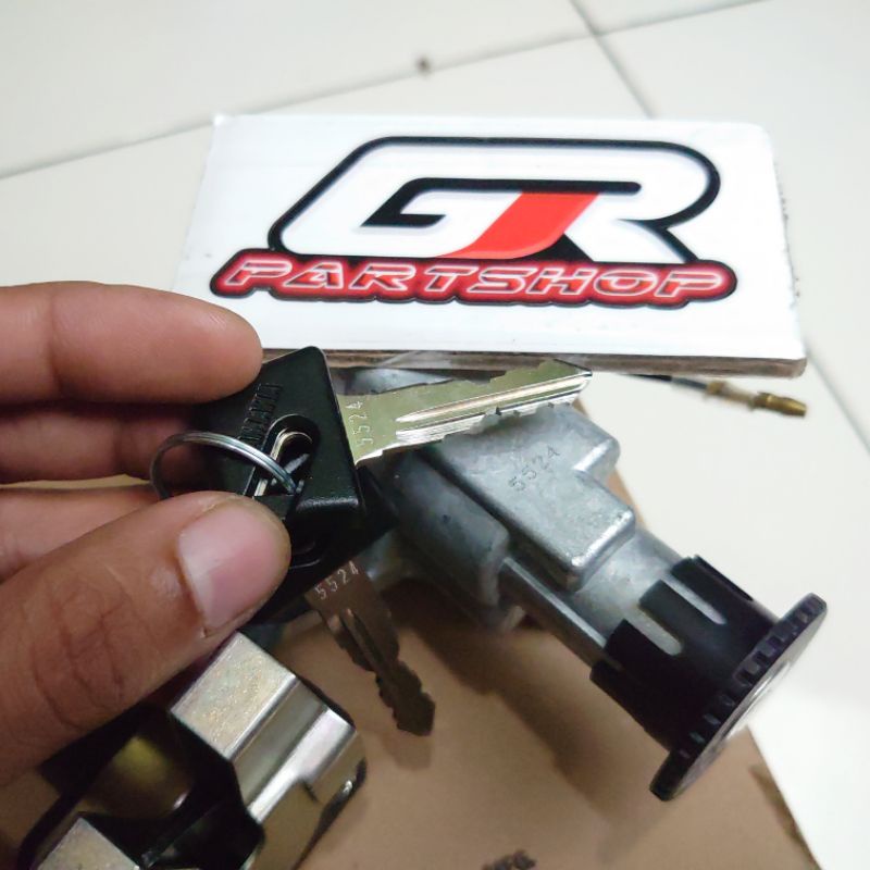 kunci kontak assy f1zr ori tanpa kemasan fizr fiz f1z r sigma alfa vega crypton force one ignition konci