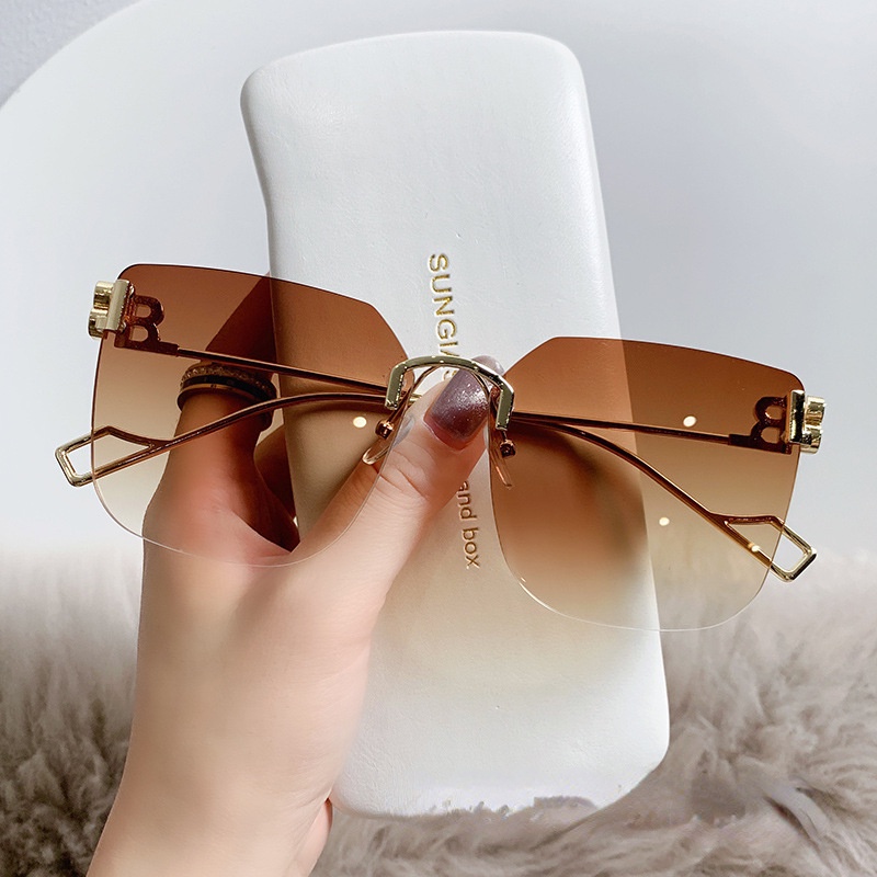 Kacamata Hitam Bentuk Kotak Untuk Pria Dan Wanita