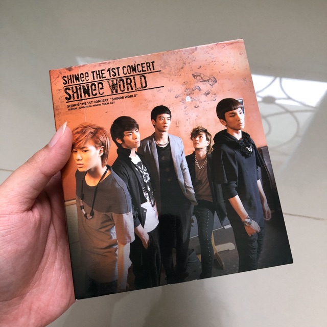 SHINee - SHINee The 1st Concert SHINee World