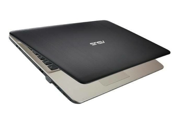 LAPTOP ASUS N400 4gb 1tb 14&quot; w10