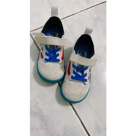 sepatu anak original vans preloved