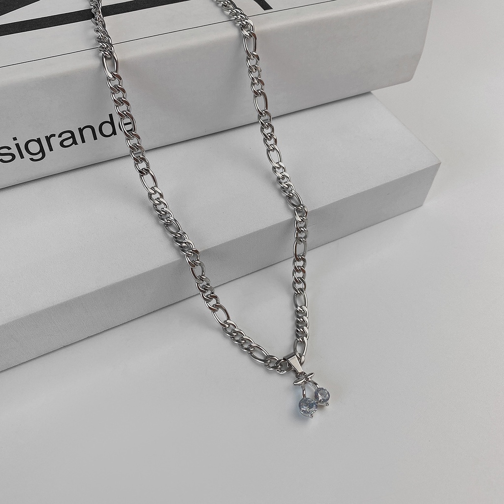 Ins gaya manis grace cool diamond Cherry liontin kalung wanita gaya Korea manis kepribadian klavikul