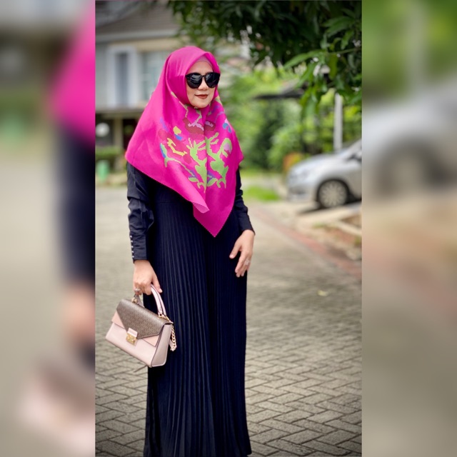 Jilbab Etnik Lagosi in Fanta