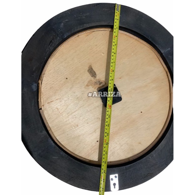 JAM DINDING KALIGRAFI DARI KAYU