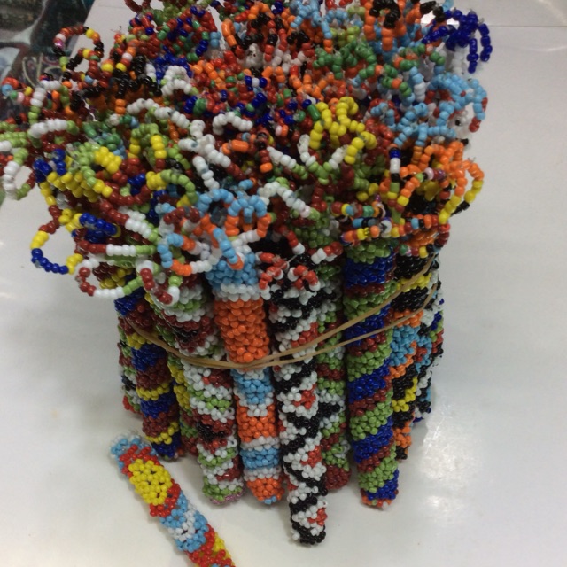 

Sarung pulpen manik Dayak