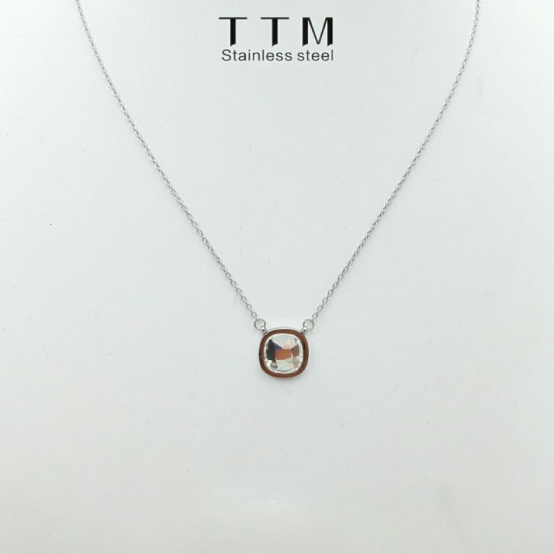 kalung titanium / kalung liontin batu solitaire mewah