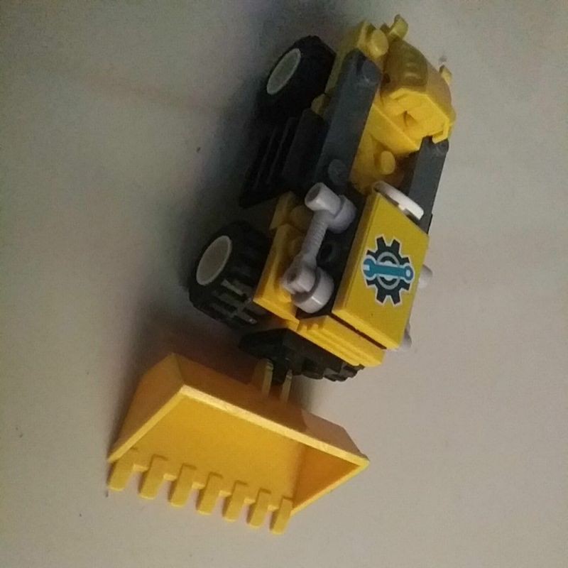lego city konstruksi mobil bolldozer