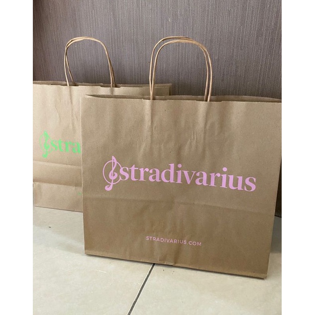 

Paper Bag Stradivarius (Edisi Terbaru & Lama)