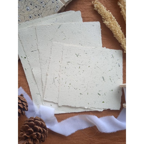 

Kertas Daur Ulang Serat Alam (Ada Minimal Order, Mohon Baca Keterangan)