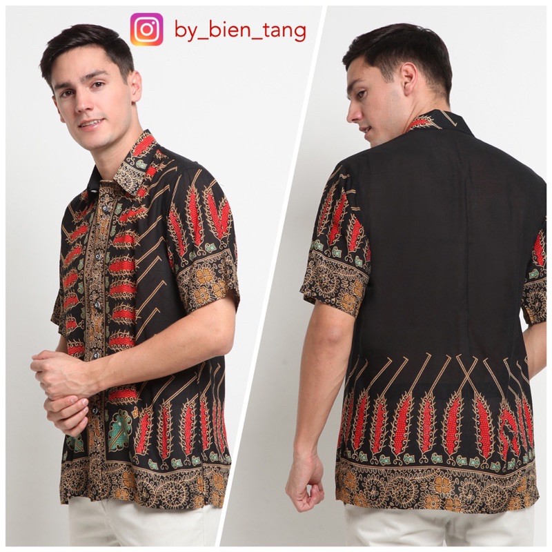 Kemeja Batik Pria Motif Parang Merah