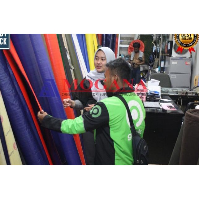 Terpalulin / terpal karet / terpal pvc - Merah