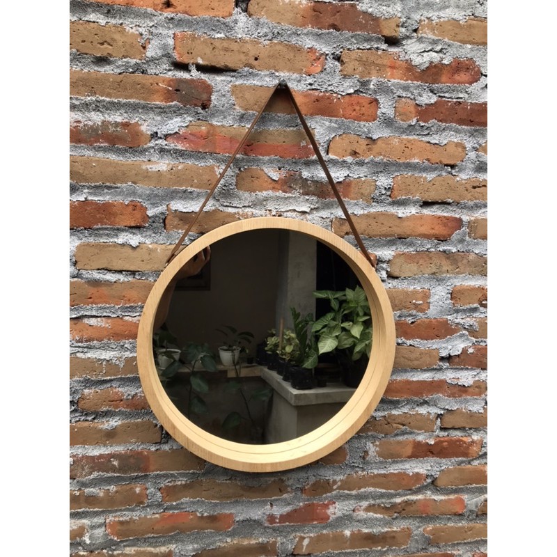 CERMIN BULAT VENEER SUNGKAI DAN VENEER MINDI DIAMETER  d 40 cm