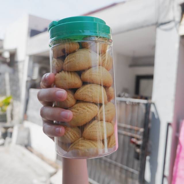 

Kuweh Bebey