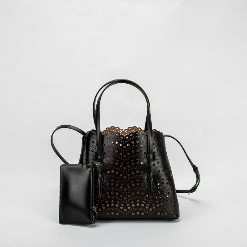Tas alaia mina 25 tote bag black