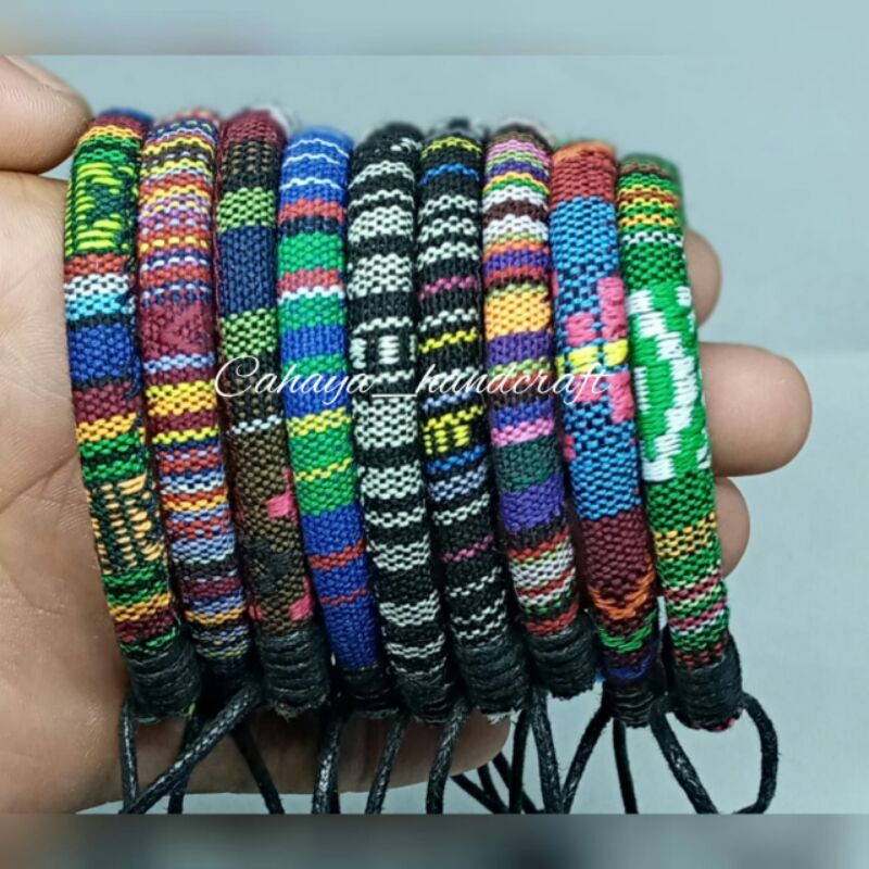 (12pcs) Gelang Etnik Tali Tenun Rajut Unik Harga Grosir Langsung Pengrajin