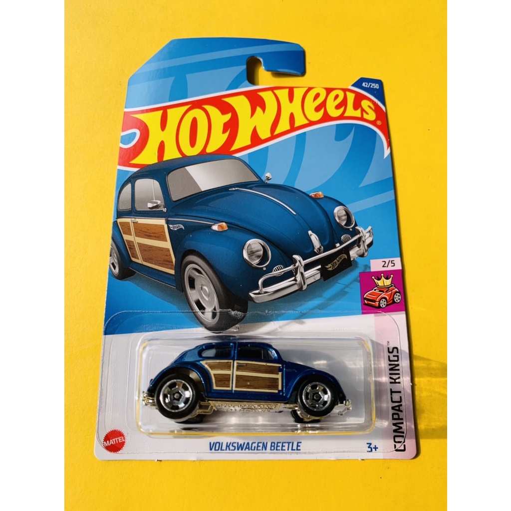 HOTWHEELS HOT WHEELS VOLKSWAGEN BEETLE BIRU COMPACT KINGS LOT B 2022 DIECAST MINIATUR MOBIL MAINAN M