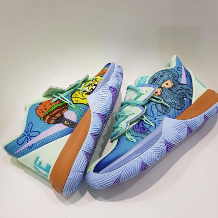 SEPATU NIKE KYRIE IRVING 4 SEPATU BASKET PRIA KODE 995