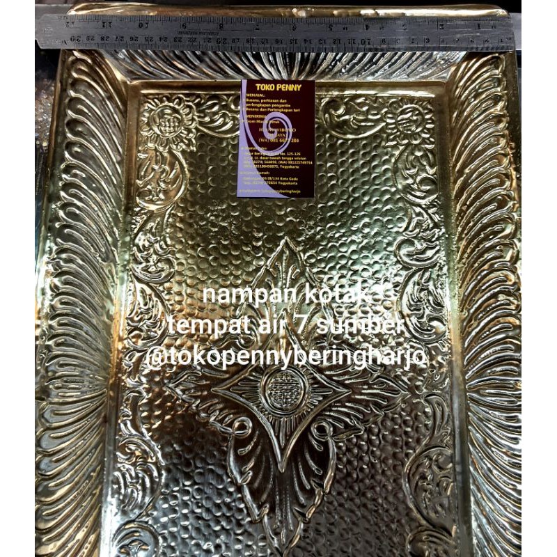 Nampan Kotak Kuningan Besar