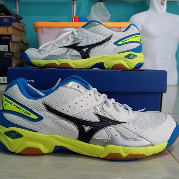 mizuno wave twister 2 mens