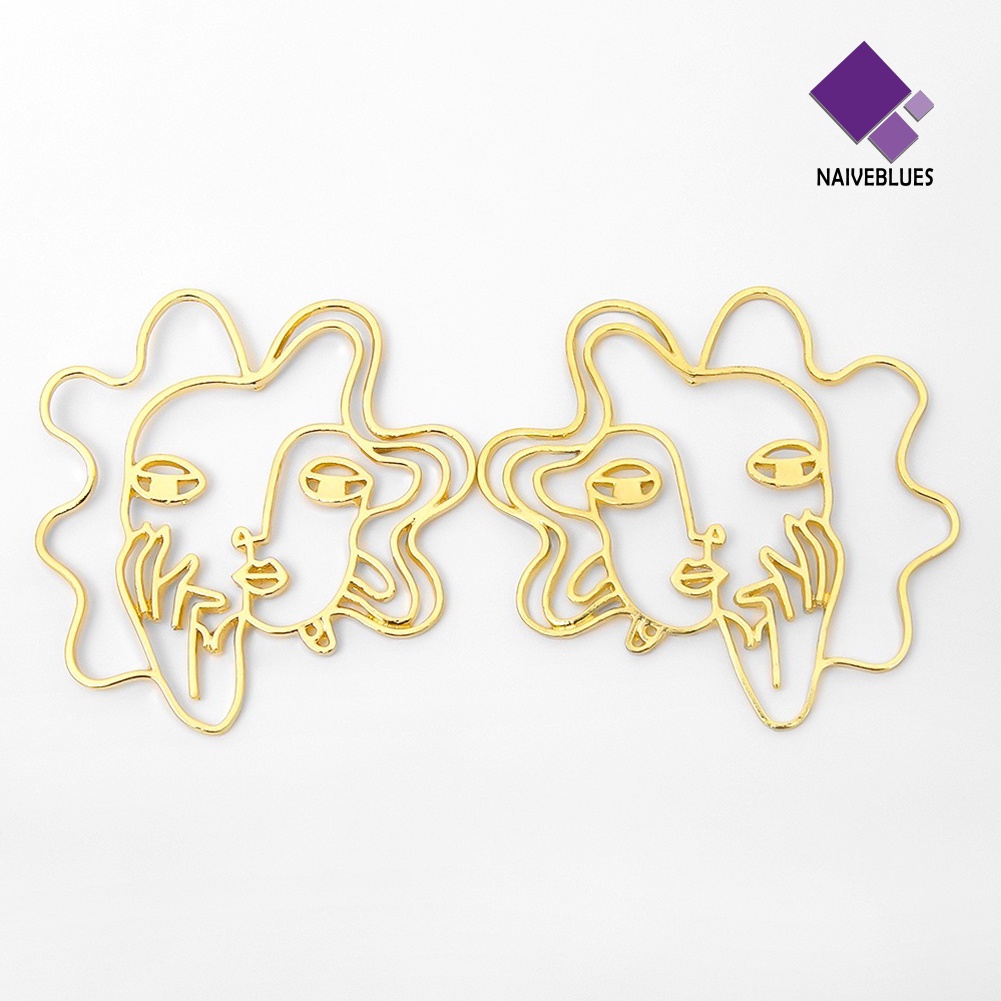 Anting Stud Desain Wajah Abstrak Model Hollow Untuk Wanita