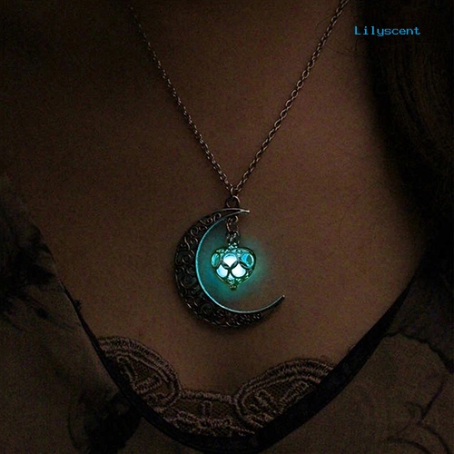 Kalung Rantai Dengan Liontin Bulan Sabit Aksen Batu Turquoise Untuk Wanita