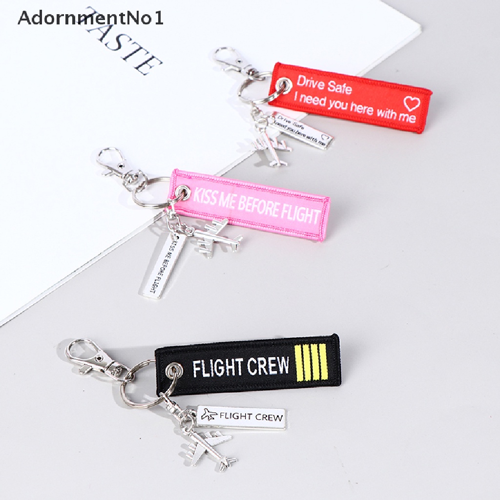 (AdornmentNo1) Gantungan Kunci Motif Ukir kiss before flight Bahan metal