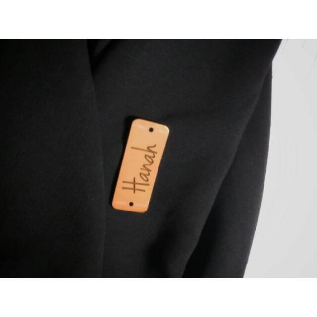 Kain yoris caltri warna hitam