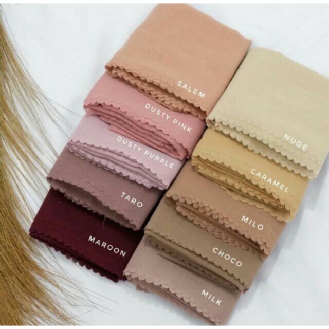 HIJAB SEGIEMPAT LASERCUT VOAL POLOS BELLA SQUARE JILBAB KHIMAR