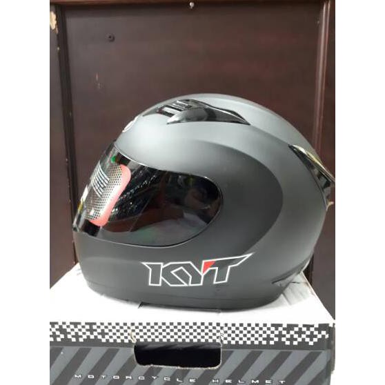 helm fullface Kyt R10 solid - Hitam