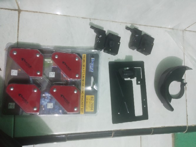 Benz Siku Magnet 2 Inch Magnetic Welding Holder Siku Magnet Las Set 4 Pcs Bz-7004 Perkakas Tukang