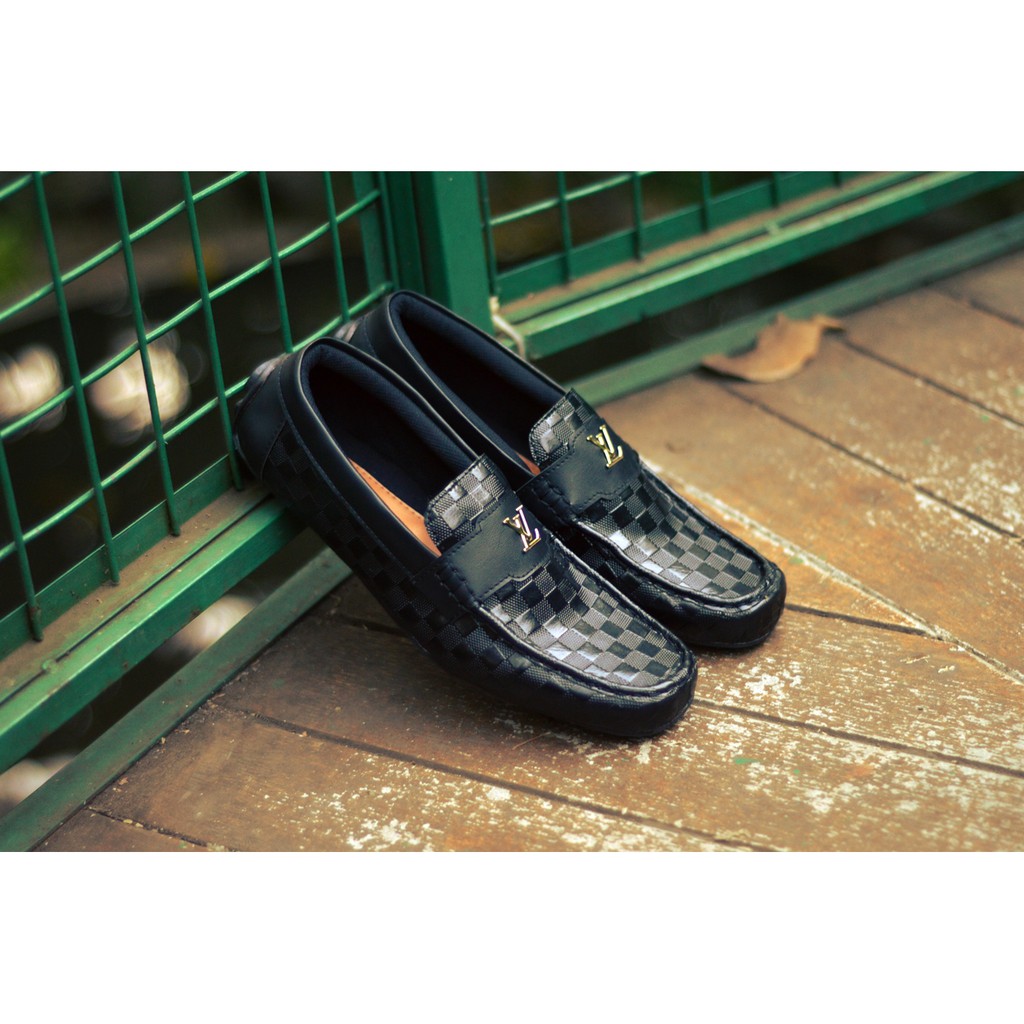 sepatu pria LV Louis Vuittin slop casual santai formal kerja kantor slip on