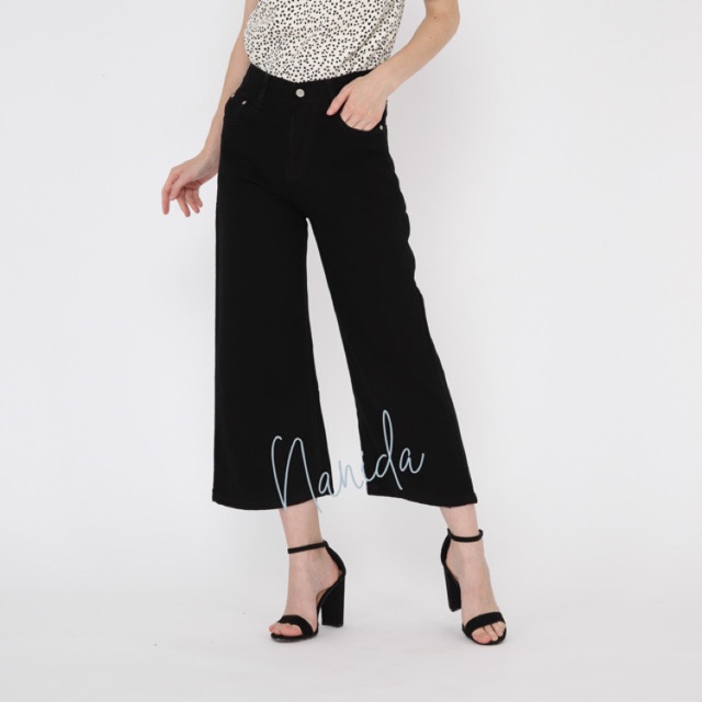 Nanida Celana  Boyfriend  Jeans  Kulot Hitam  Wanita Basic 