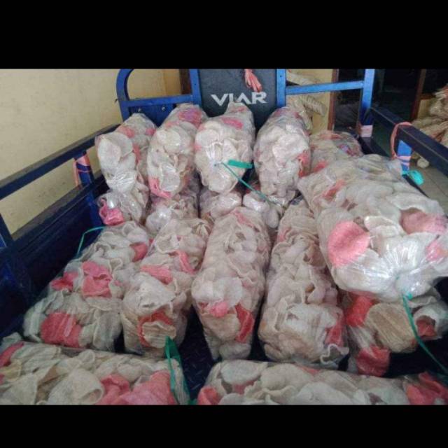 

Kerupuk goreng pasir rasa bawang