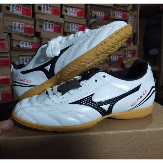 Sepatu Futsal Anak Mizuno Monarcida White Original