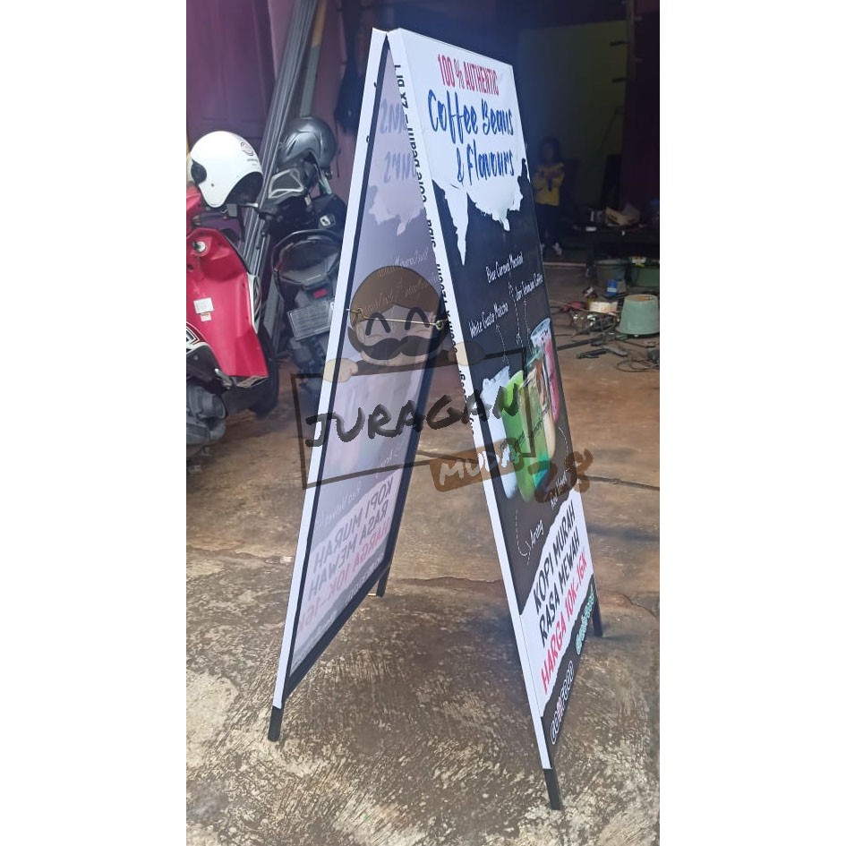 Standing Banner Besi Hollow