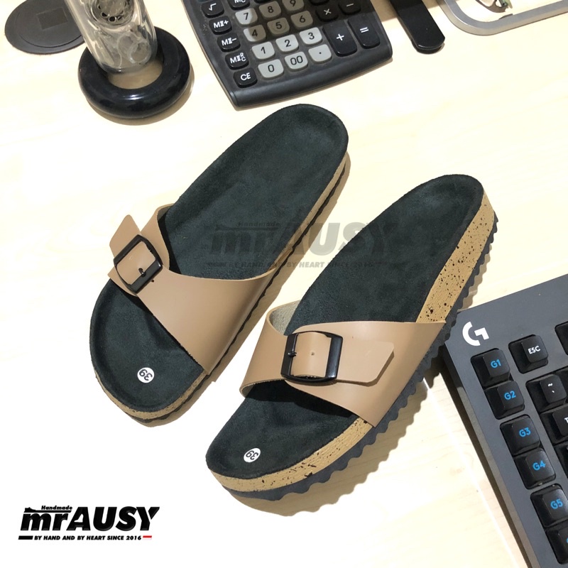 Sandal Selop Wanita Cewek Casual mrAUSY Ringan Strap 1 Gesper 1