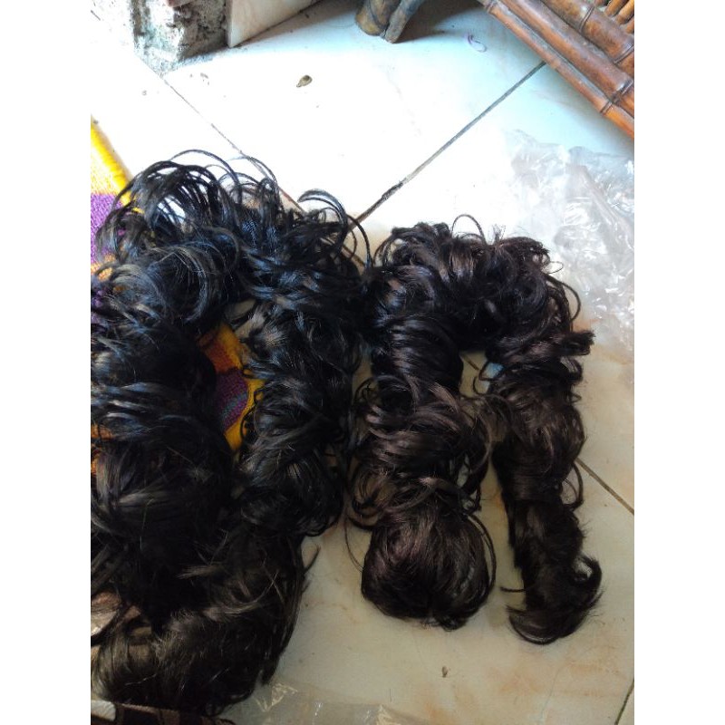 Rambut Kemoceng ulir hitam dan coklat gelap