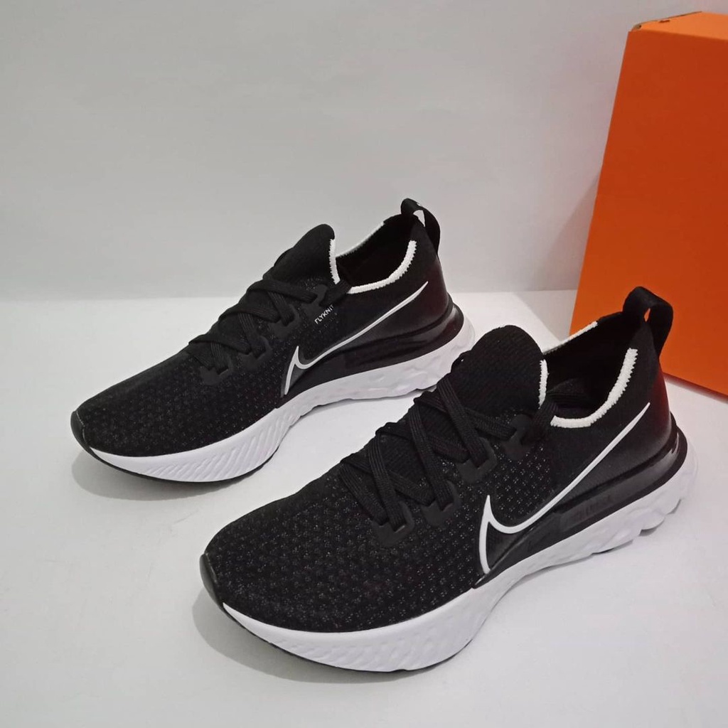 Sepatu Nike React Infinity Run Flyknit