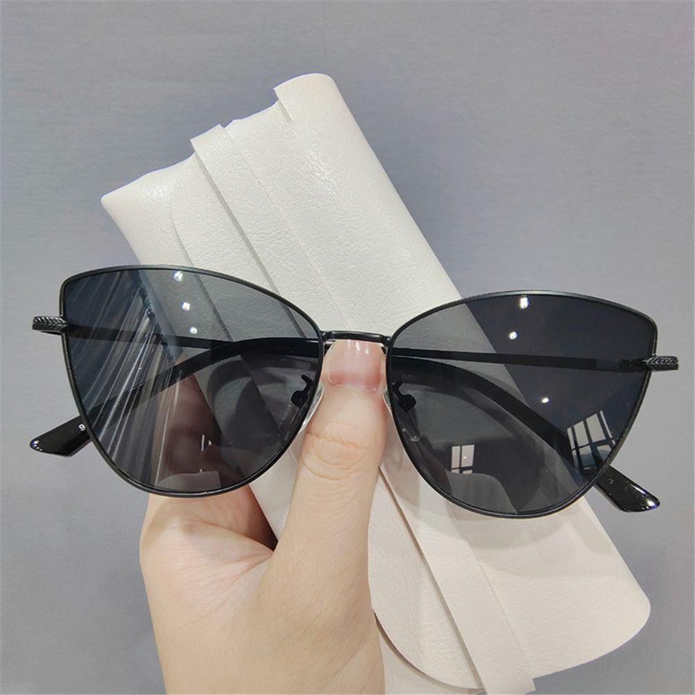 Lily Kacamata Hitam Vintage Kecil Oversized Trending Eyewear Ladies Shades