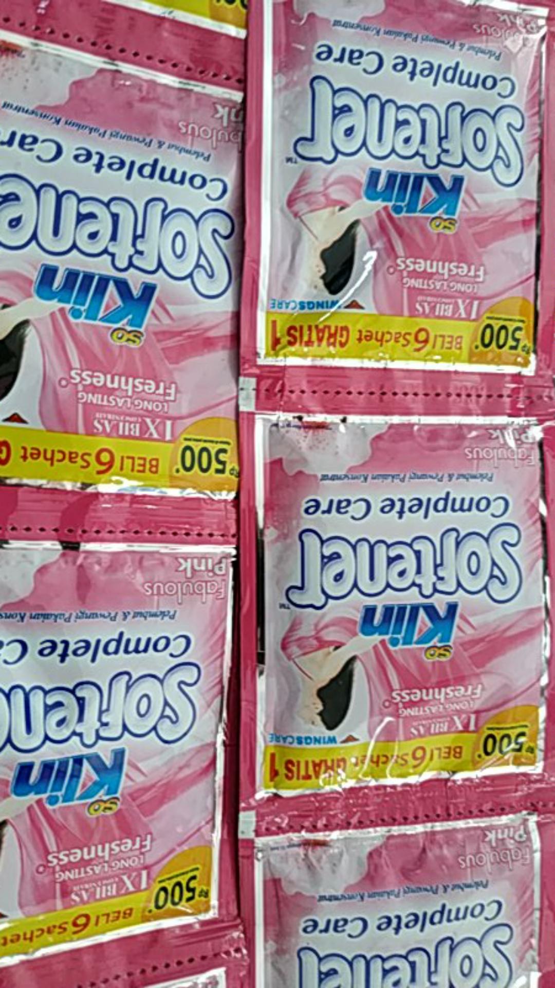 Soklin Softener Satu Renceng Isi 14 Sachet