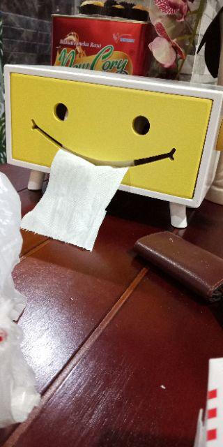 Kotak Tisu / Wadah Tisu Smile Shabby