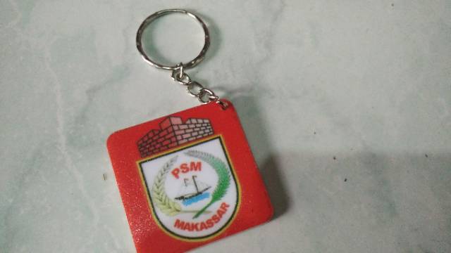 Ganci akrilik psm makassar